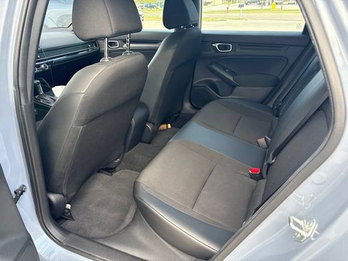 Used 2023 Honda Civic Sport image 13