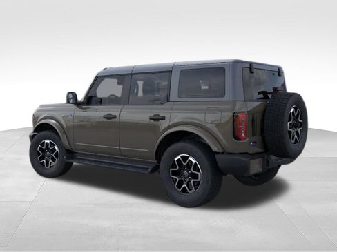 New 2026 Ford Bronco Outer Banks AWD/4WD image 4