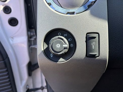 Used 2012 Ford F250 Lariat w/ Chrome Pkg AWD/4WD image 23