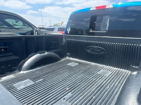 Used 2019 Ford F150 Lariat w/ Equipment Group 502A Luxury RWD image 5