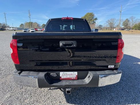 Used 2020 Toyota Tundra SR5 w/ SR5 Upgrade Package image 3