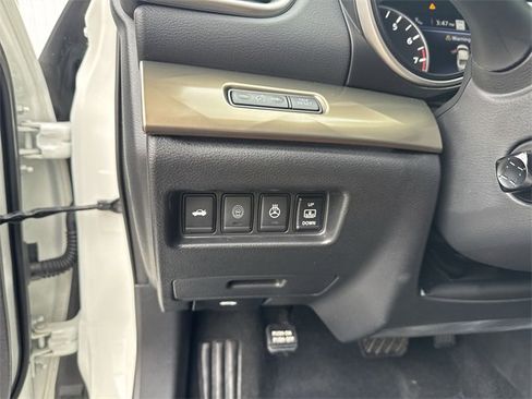 Used 2020 Nissan Maxima Platinum w/ Reserve Package image 24