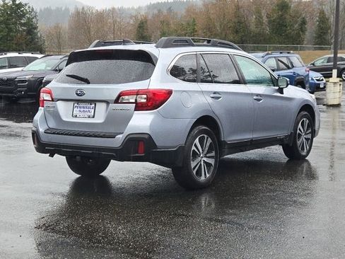 Used 2019 Subaru Outback 2.5i Limited w/ Popular Package #2 image 8