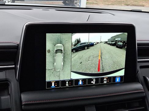 Used 2022 Chevrolet Tahoe RST w/ Sport Performance Package image 18