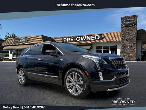 Used 2023 Cadillac XT5 Premium Luxury w/ Technology Package FWD image 1