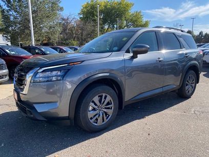 New 2025 Nissan Pathfinder SV