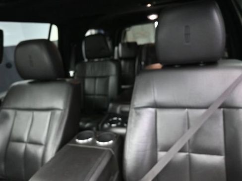 Used 2013 Lincoln Navigator 4WD w/ HD Trailer Tow Pkg image 15