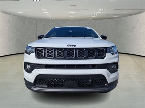 New 2026 Jeep Compass Latitude image 2