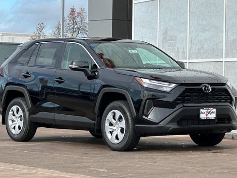 New 2025 Toyota RAV4 LE image 2