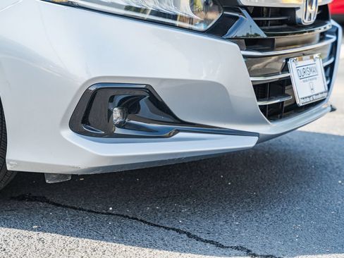 Used 2021 Honda Accord EX image 13