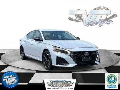 Used 2024 Nissan Altima 2.5 SR