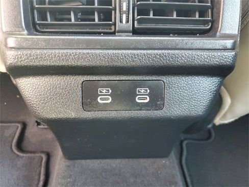 Used 2024 Honda Accord Touring image 12