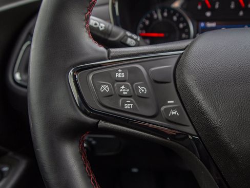 Used 2023 Chevrolet Equinox RS w/ LPO, Floor Liner Package FWD image 22