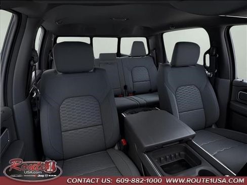 New 2026 RAM 1500 4x4 Crew Cab image 17