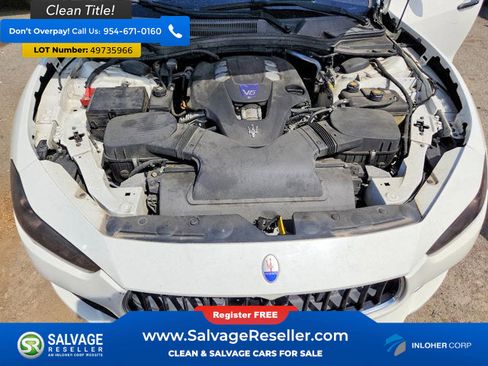 Used 2015 Maserati Ghibli RWD image 15