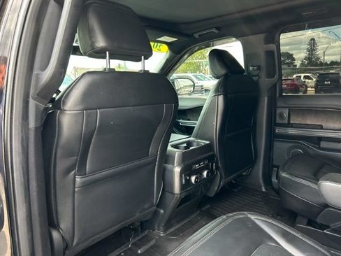 Used 2021 Ford Expedition Limited AWD/4WD image 16