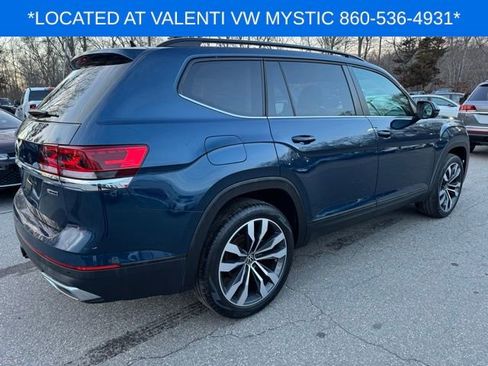 Certified 2022 Volkswagen Atlas SE image 5