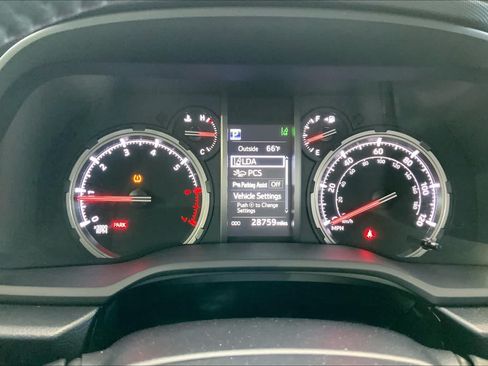 Used 2021 Toyota 4Runner Nightshade AWD/4WD image 26