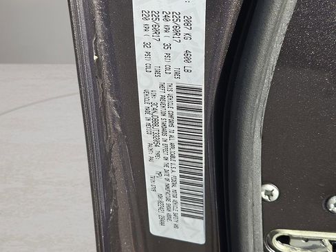 Used 2018 Jeep Compass Latitude w/ Popular Equipment Group image 26