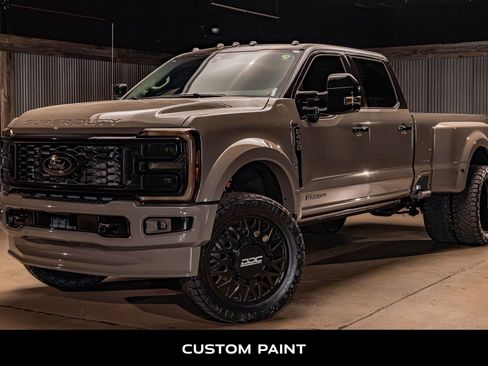 Used 2026 Ford F450 Platinum w/ Platinum Plus Package image 5