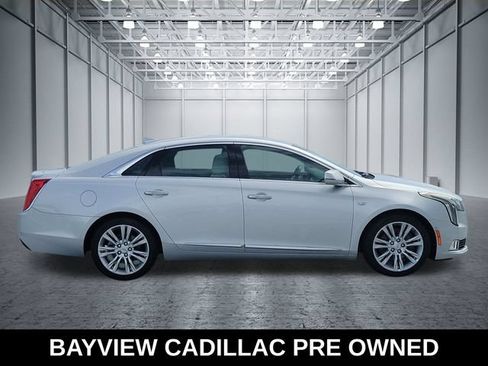 Used 2019 Cadillac XTS Luxury FWD image 6