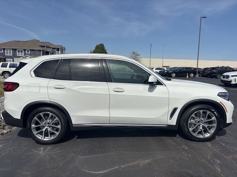 Certified 2023 BMW X5 xDrive40i image 7