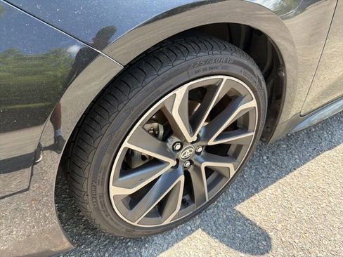Used 2022 Toyota Corolla SE FWD image 9
