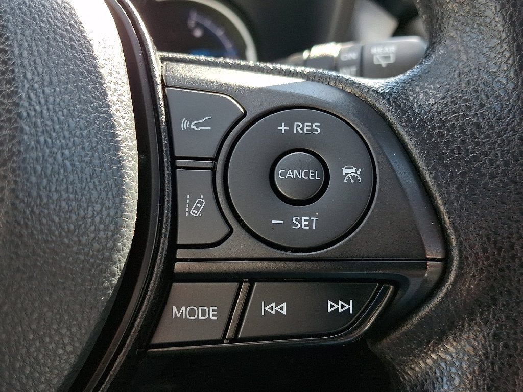 Used 2023 Toyota RAV4 XLE w/ Convenience Package AWD/4WD image 23