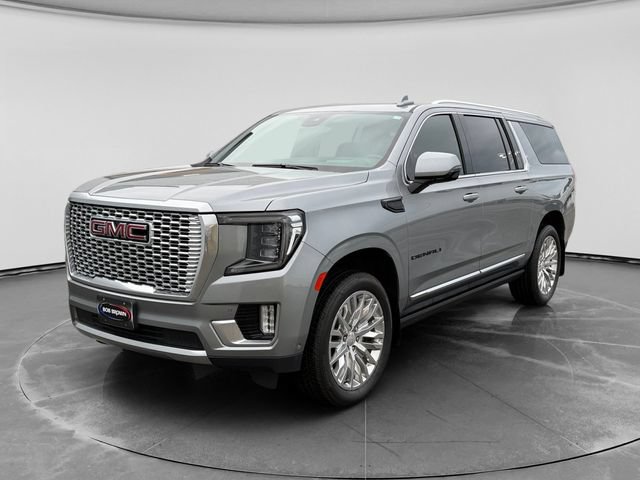 Used 2023 GMC Yukon XL Denali w/ Denali Reserve Package AWD/4WD image 7