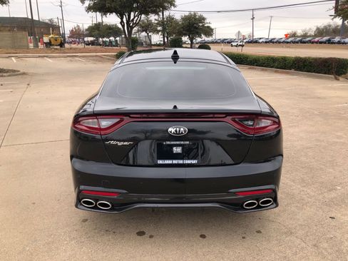 Used 2019 Kia Stinger image 7