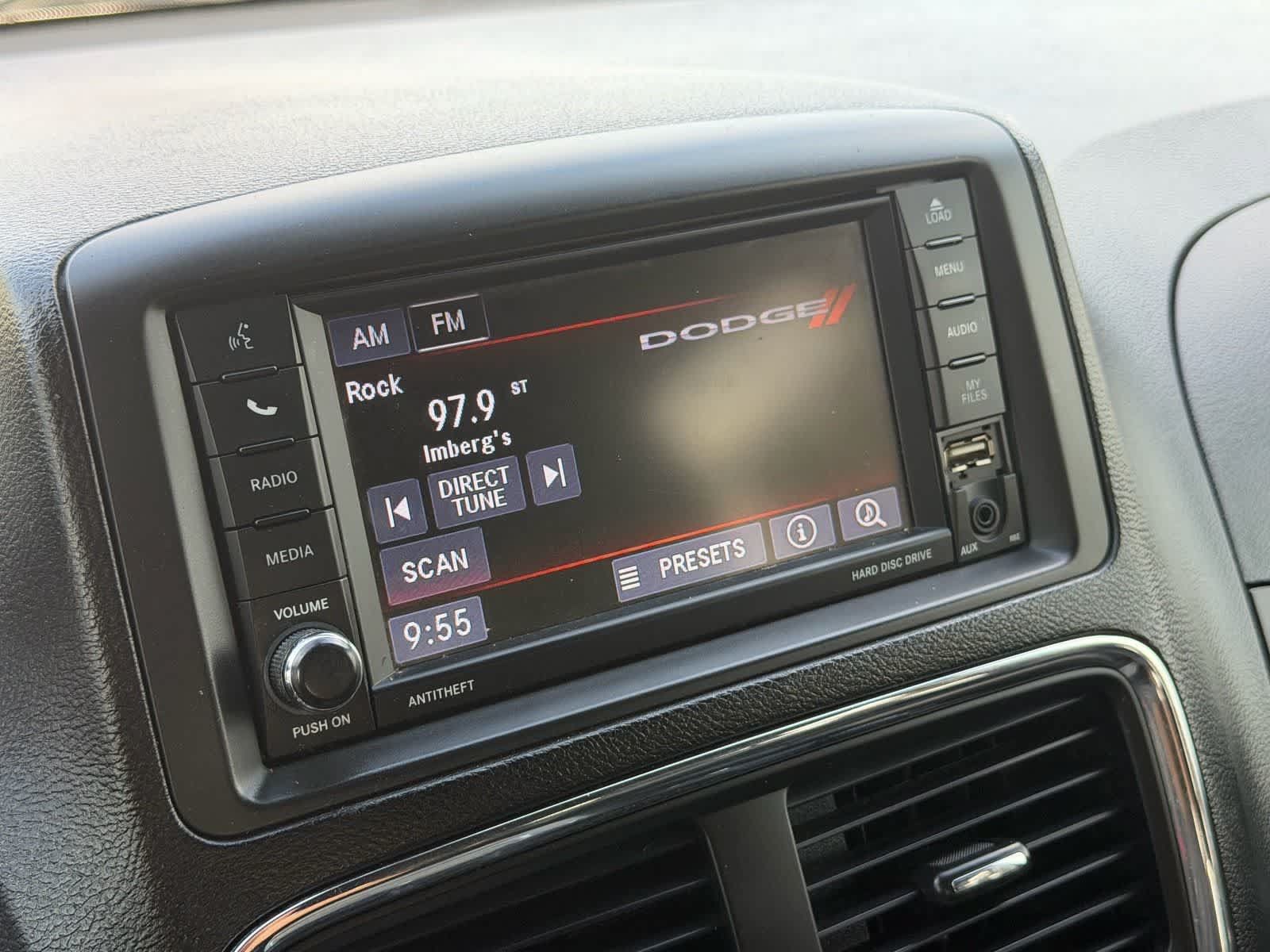 Used 2019 Dodge Grand Caravan SXT FWD image 15