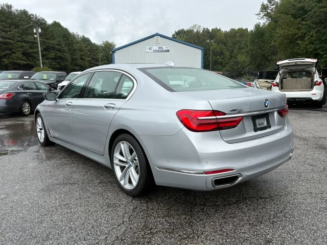 Used 2017 BMW 750i xDrive AWD/4WD image 3