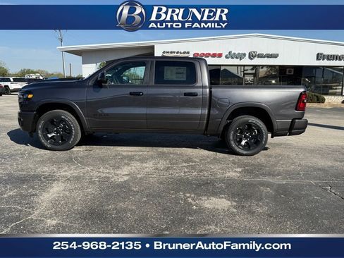 New 2026 RAM 1500 Big Horn AWD/4WD image 8