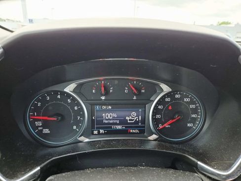Used 2019 Chevrolet Equinox LT FWD image 9