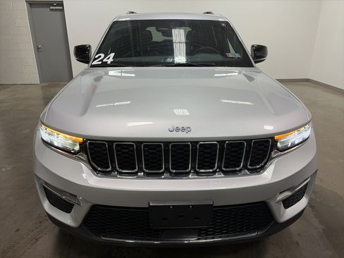 Used 2024 Jeep Grand Cherokee Limited 4xe AWD/4WD image 39