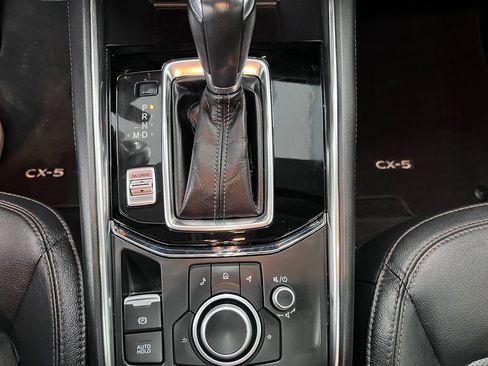 Used 2022 MAZDA CX-5 AWD 2.5 S w/ Premium Package image 16