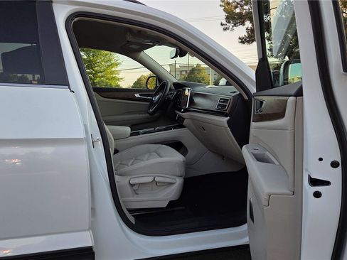 New 2026 Volkswagen Atlas SE AWD/4WD image 29