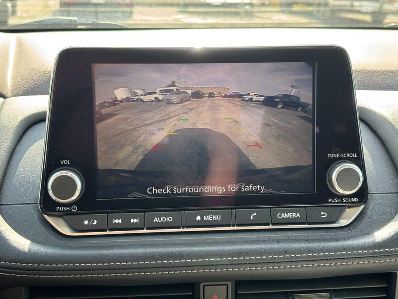 Used 2023 Nissan Rogue S AWD/4WD image 23