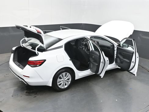 Certified 2025 Nissan Sentra S image 43