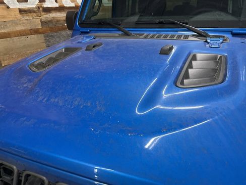 Used 2025 Jeep Wrangler Unlimited Rubicon image 19