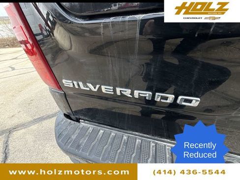Certified 2021 Chevrolet Silverado 1500 RST image 32