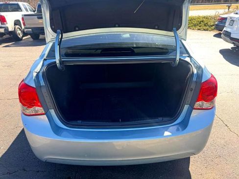 Used 2011 Chevrolet Cruze LS w/ Connectivity Package image 21