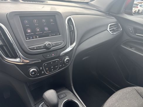 Used 2023 Chevrolet Equinox LT image 54