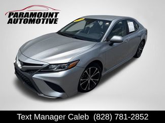 Used 2018 Toyota Camry SE FWD video 1