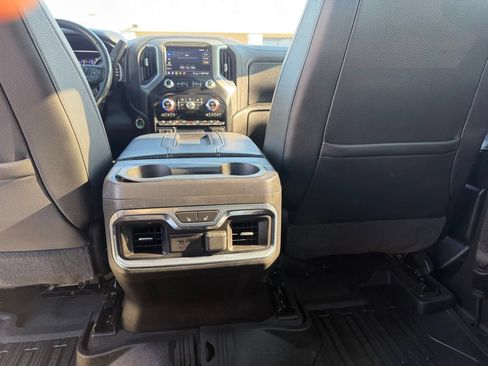 Used 2021 GMC Sierra 3500 Denali w/ Denali Ultimate Package AWD/4WD image 23