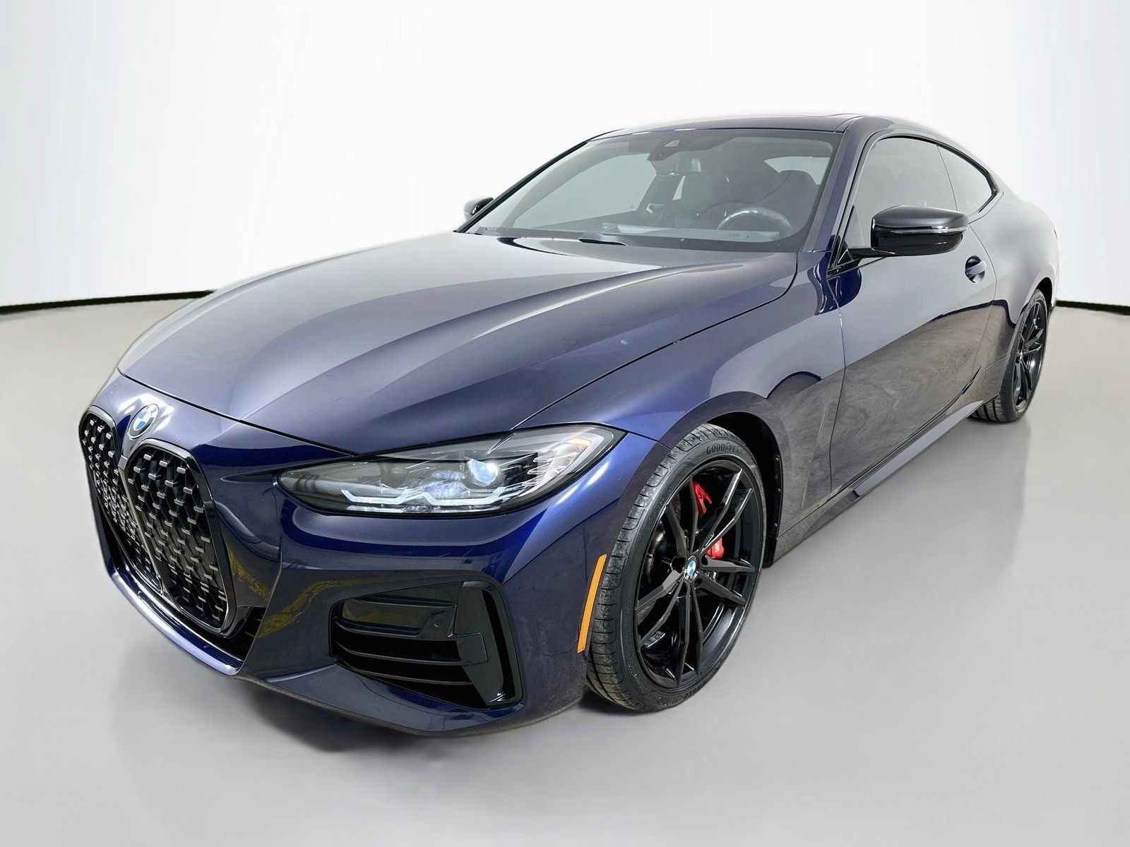 Used 2024 BMW 440i xDrive Coupe w/ Premium Package AWD/4WD image 1