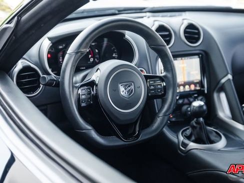 Used 2017 Dodge Viper SRT-10 RWD image 7