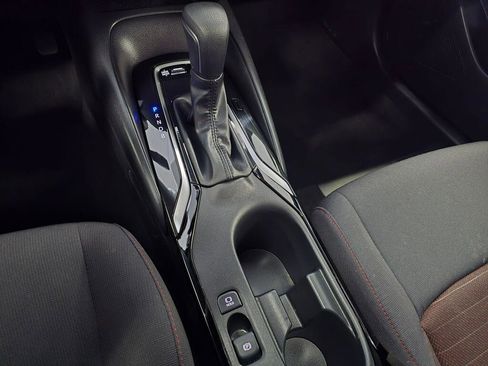 Certified 2023 Toyota Corolla SE w/ SE Package image 32