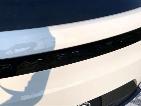 New 2026 Land Rover Range Rover Sport SE AWD/4WD image 6