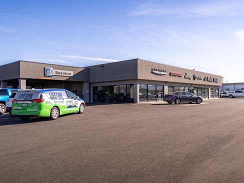 Used 2019 Chrysler Pacifica LX FWD image 9